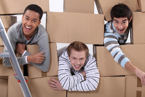 Local office relocation support near Kennington commercial buildings