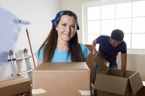 Flexible moving help for Kennington homes and offices
