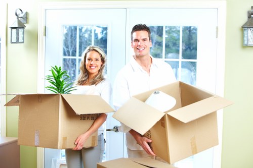 Example man and van pricing scenarios for flats and homes in Kennington